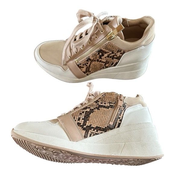 Aldo Sneakers Womens  8.5 Neutral Tones Textured Snake Print and Side Zippers - Picture 3 of 5